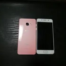 Galaxy Feel White 32 GB docomo 2台セット