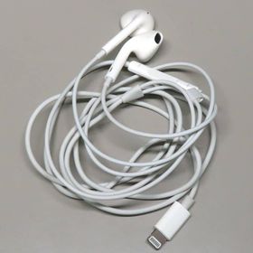 Apple EarPods(Lightningコネクター)[MWTY3J/A] ヘッドフォン