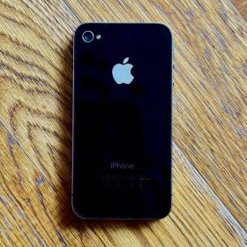 iPhone4 16GB 黒（softbank）