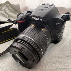 Nikon D3500 デジタル一眼レフカメラ