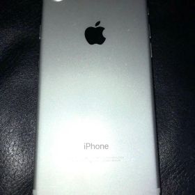 iPhone 7 シルバー256gb バッテリー84％ simフリー