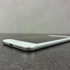 アップル(Apple)のSIMロック解除済★iPhone6S Plus 16GB シルバー(スマートフォン本体)