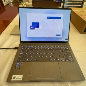 ASUS Zenbook S14 UX5406SA タッチ 32GB/1TB