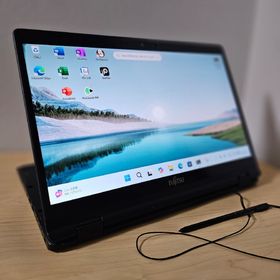 フジツウ(富士通)のLifebook U9310XD ／Core i5 10世代／8GB／ペン内蔵(ノートPC)