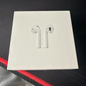 Apple AirPods（第2世代）