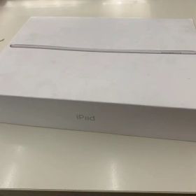 Apple iPad 32GB シルバー 本体 MYMJ2J/A