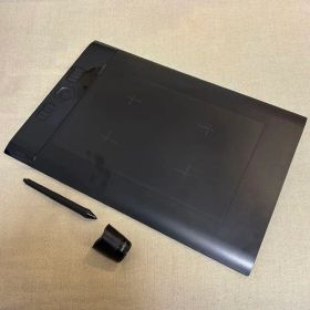 Wacom intuos4 PTK-840 ペンタブ ペンタブレット