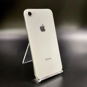 アップル(Apple)の【全額返金保証】【最速発送】Apple iPhone iPhone 8 64GB シルバー docomo 美品 動作確認済(スマートフォン本体)