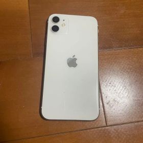 Apple iPhone 11 ホワイト