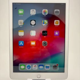 即発送・美品☆iPad第6世代 32GB Wi-Fiモデル MR7G2J/A