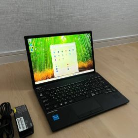 美品「第13世代」大容量バッテリー 富士通 LIFEBOOK U9313/N