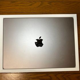 MacBook Pro 14インチ M3 / 512GB