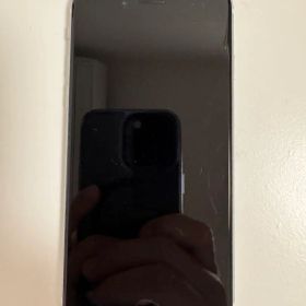 iPhone SE第二世代（SE2）SIMロックなし ホワイト