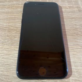 7247 iPhone SE 第二世代 128GB ブラック 動作確認済み