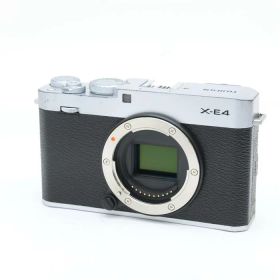 【中古】 《並品》 FUJIFILM X-E4 ボディ シルバー【センサークリーニング/各部点検済】 [ デジタルカメラ ]