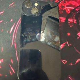 iPhone 13 ブラック 画面にひびあり