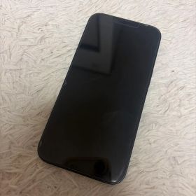 Apple iPhone 13 ブラック 本体