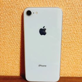 Apple iPhone 8 シルバー 本体 64GB SiMなし