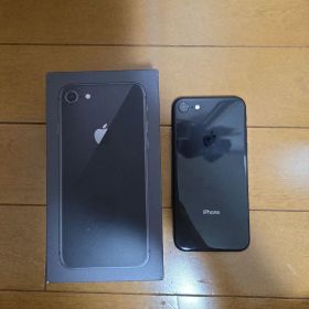 iPhone 8 本体 64GB SIMフリー 初期化済