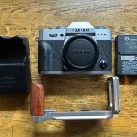 FUJIFILM XT20 ボディのみ