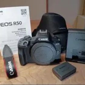 Canon EOS R50 ミラーレスカメラ 本体と付属品