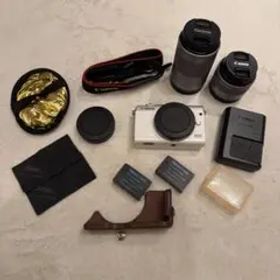 Canon EOS M100 ミラーレスカメラ レンズ2本付き
