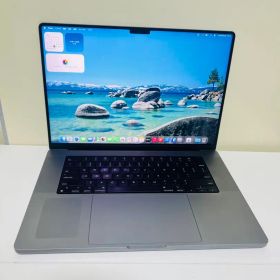 Macbook Pro M1 2021 16インチ 16GB 512GB