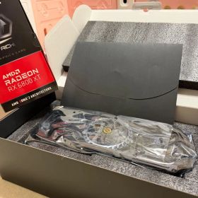 ASRock RX 6800 XT グラフィックカード