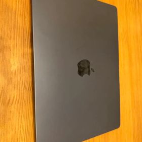 14インチ MacBook M3 Pro 【充電100% 充電回数18回】