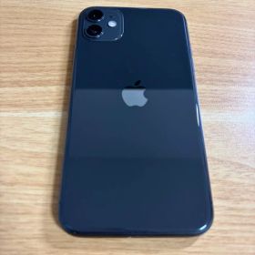 Apple iPhone 11 ブラック 本体
