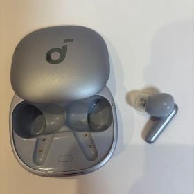 Anker Soundcore Liberty 4（スカイブルー）