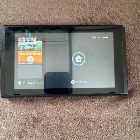 Nintendo Switch 本体と充電器