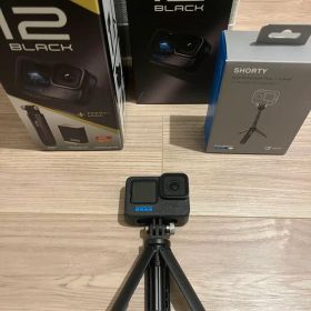 GoPro HERO12 Blackアクションカメラ(完全防水・手ぶれ補正付き)