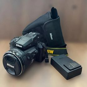 【極美品】Nikon COOLPIX P950★驚異の83倍ズーム！