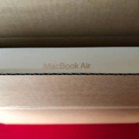 APPLE MACBOOK AIR