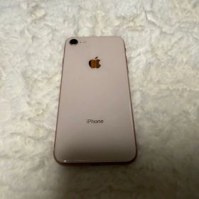 Apple iPhone 8 本体