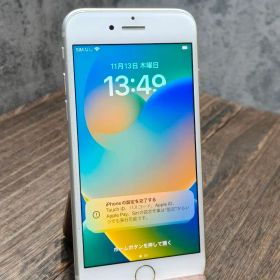 iPhone8 64GB SIMフリー スマホ