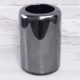 【中古】月次セール Bランク Apple MacPro MD878J/A(Late2013) Intel Xeon E5 1650v2(6コア)3.5Ghz メモリ16GB SSD256GB D500×2