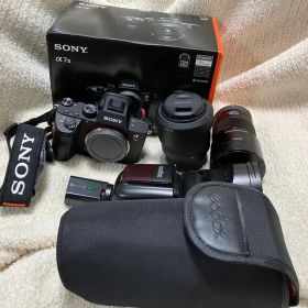 SONY α7 III ミラーレス一眼 本体とレンズ2本、ストロボ付き
