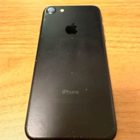 iPhone 7 128GB ブラック SIMフリー