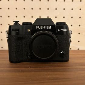 Fujifilm X-T50