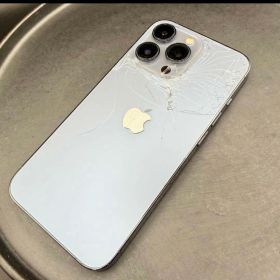 iPhone13 Pro 512GB SIMフリー 背面割れ有り