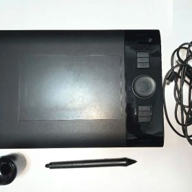 Wacom Intuos4 PTK-440 板タブ