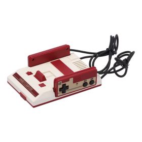 中古 クラシックミニ ファミリーコンピュータNINTENDO 任天堂 ニンテンドーCLV-S-HVCC HJE102863626コンディションランク【B】（商品 No.67-0）