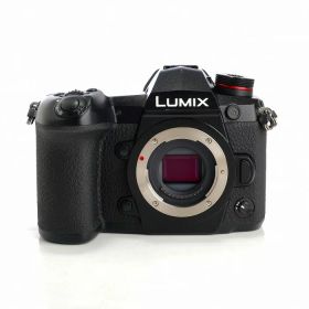 【中古】 (パナソニック) Panasonic DC-G9-K【中古カメラ デジタル一眼】 ランク：AB
