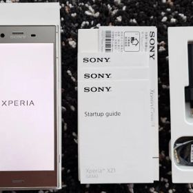 Sony Xperia XZ1 G8342 本体