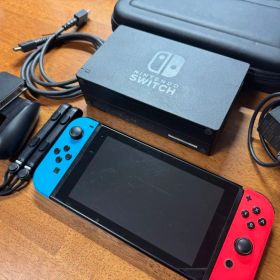 Nintendo Switch 本体 + 付属品