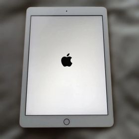 Apple iPad 第5世代 32GB