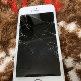 iPhone 5s Silver 32 GB Softbank 液晶割れ
