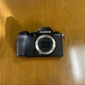 Fujifilm X-S10 ミラーレス一眼カメラ